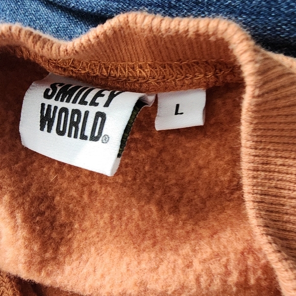 Smiley World pre-owned womens pullover orange size large - Picture 4 of 7